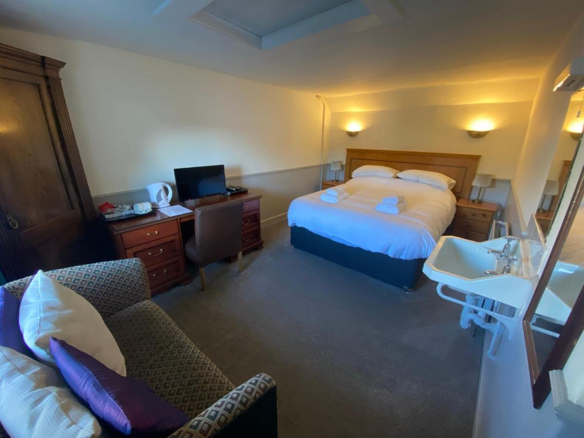 The Clovenfords Hotel ภายนอก รูปภาพ